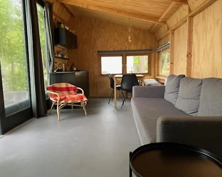 Tiny House Aan Zee キャンプ場 カストリクム・アーン・ゼー